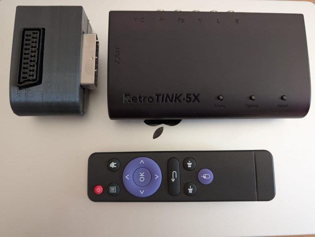 RetroTINK-5X Pro, Spelcomputers en Games, Spelcomputers | Overige Accessoires, Zo goed als nieuw, Adapter, Overige merken, PC