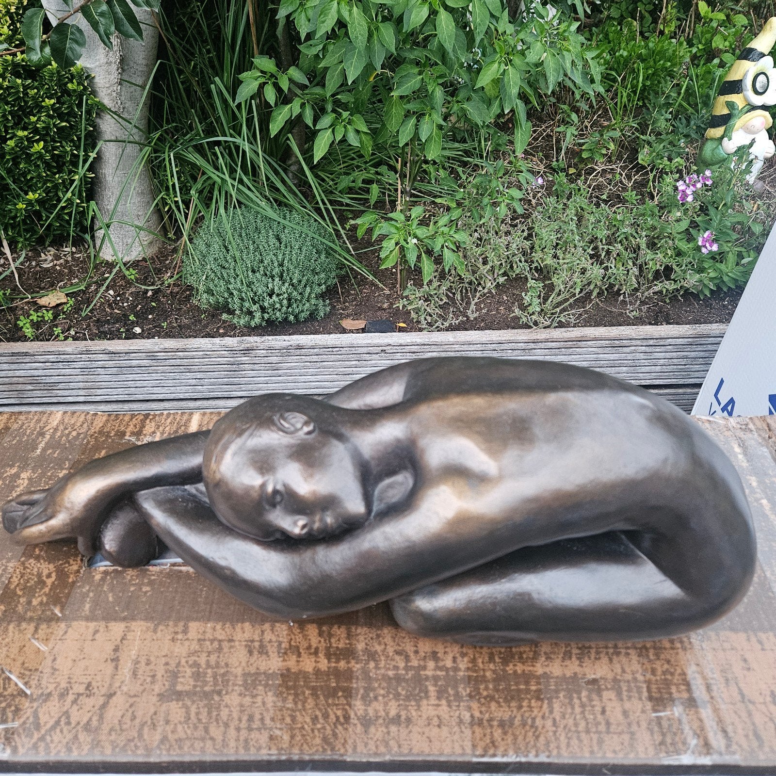 Bronzen look beeld van liggende vrouw - naakte danseres, Ophalen of Verzenden