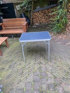 campingtafel, Caravans en Kamperen, Kampeermeubelen, Ophalen, Zo goed als nieuw, Campingtafel