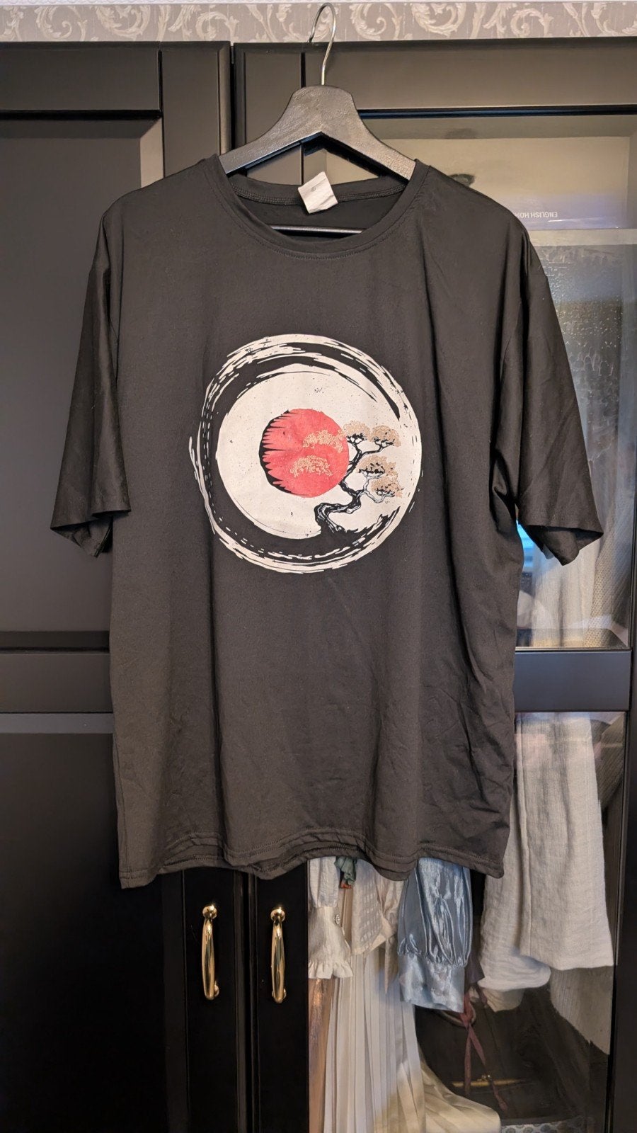 Zwart T-shirt met Japanse Bonsai en Zon Print - Maat L, Maat 52/54 (L), Onbekend, Zwart, Ophalen of Verzenden
