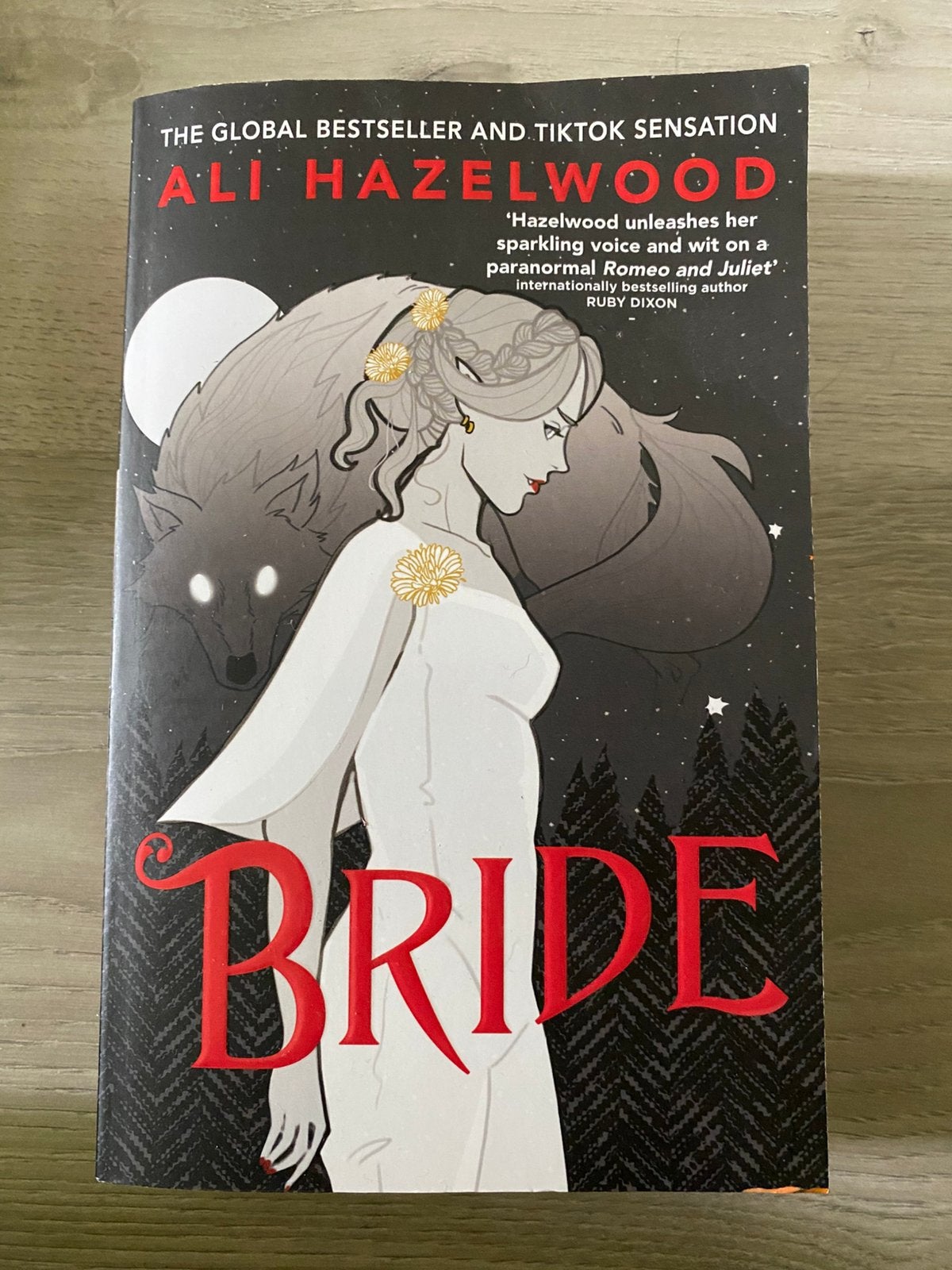 Bride, Verzenden, Zo goed als nieuw