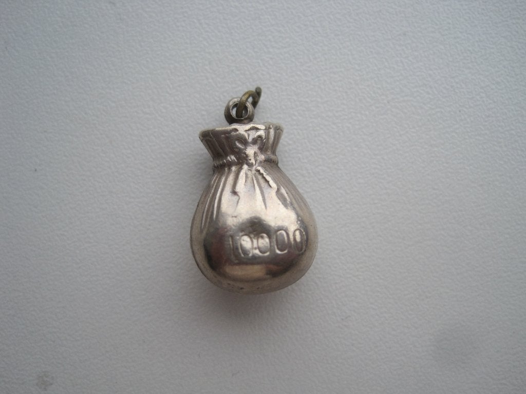 Oude zilveren bedel "geldzak" circa 1,5 cm., Sieraden, Tassen en Uiterlijk, Bedels, Overige merken, Ophalen of Verzenden, Zo goed als nieuw