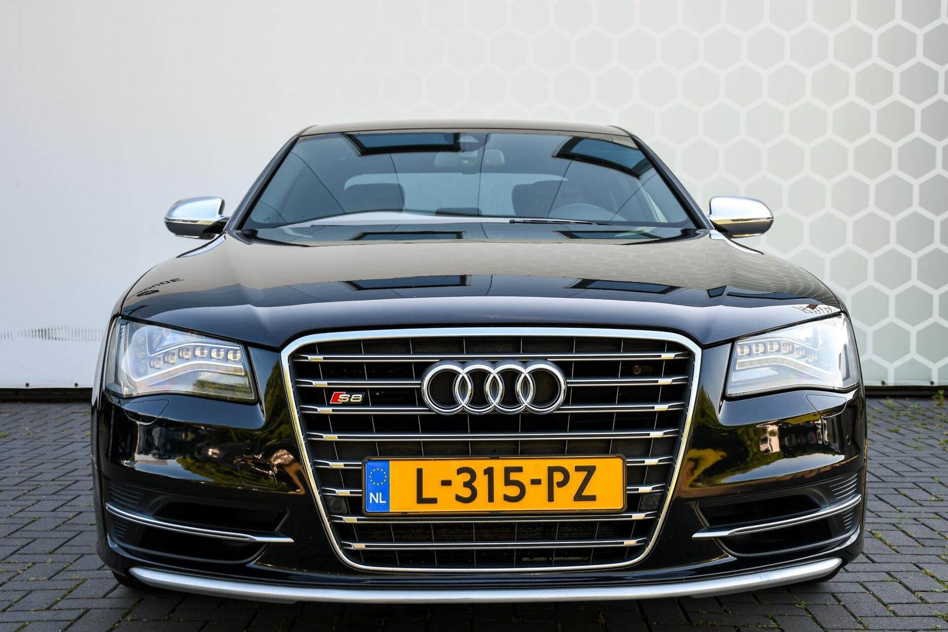 Audi S8 4.0 TFSI S8 quattro Pro Line+ Nieuwe Motor 61000km, Auto's, Automaat, Euro 5, Gebruikt, Lichtsensor