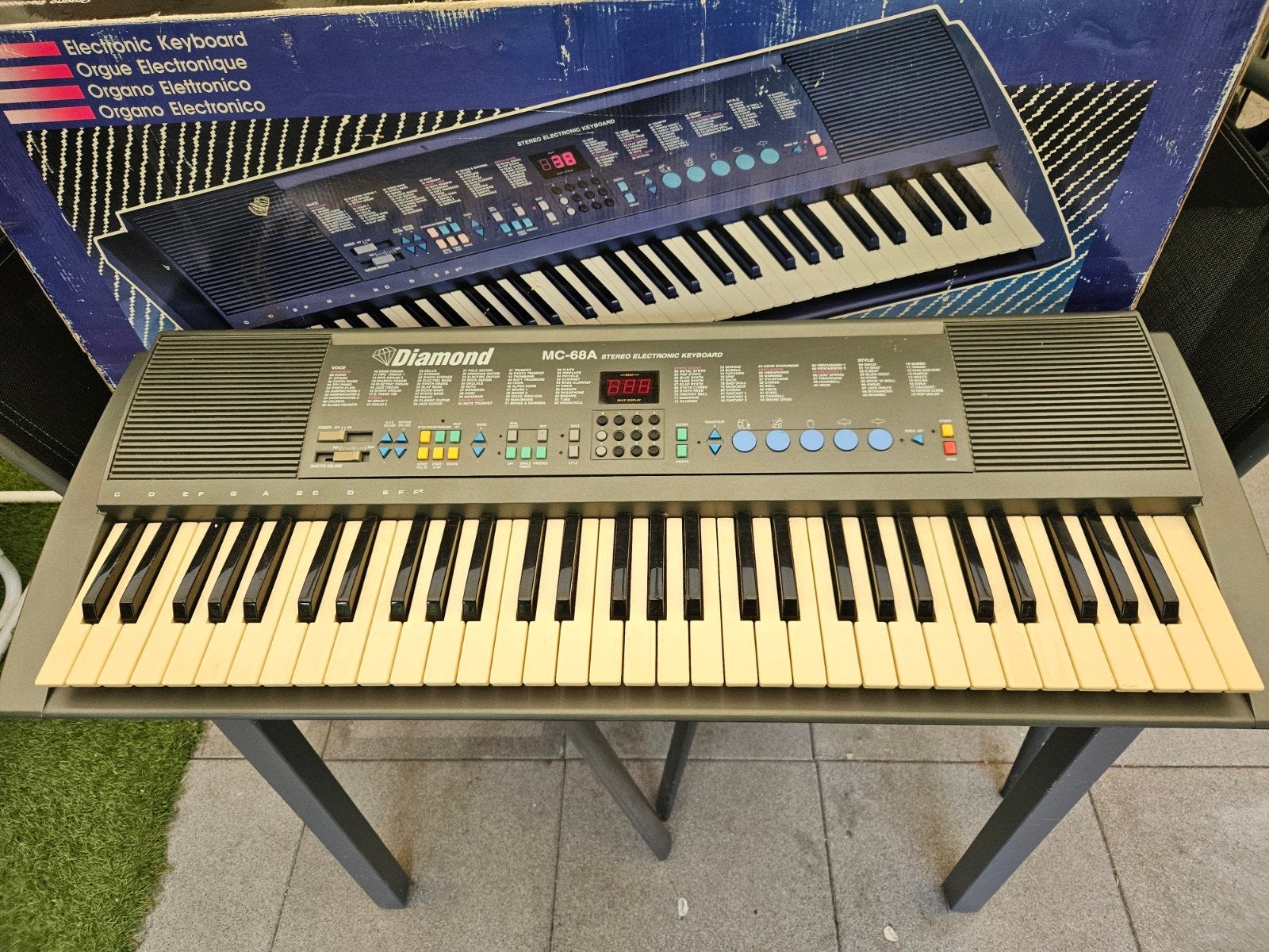 Diamond MC-68A stereo elektronisch keyboard, Muziek en Instrumenten, Met standaard, Ophalen, Overige merken, 61 toetsen