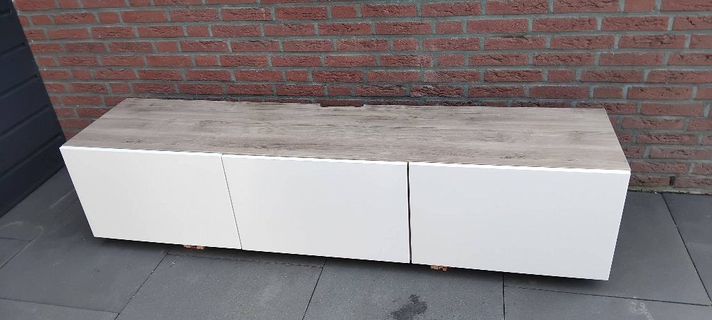 Besta Ikea kast 180x22x38 cm, Huis en Inrichting, Kasten | Wandmeubels, Ophalen, Gebruikt, 150 tot 200 cm, Eikenhout