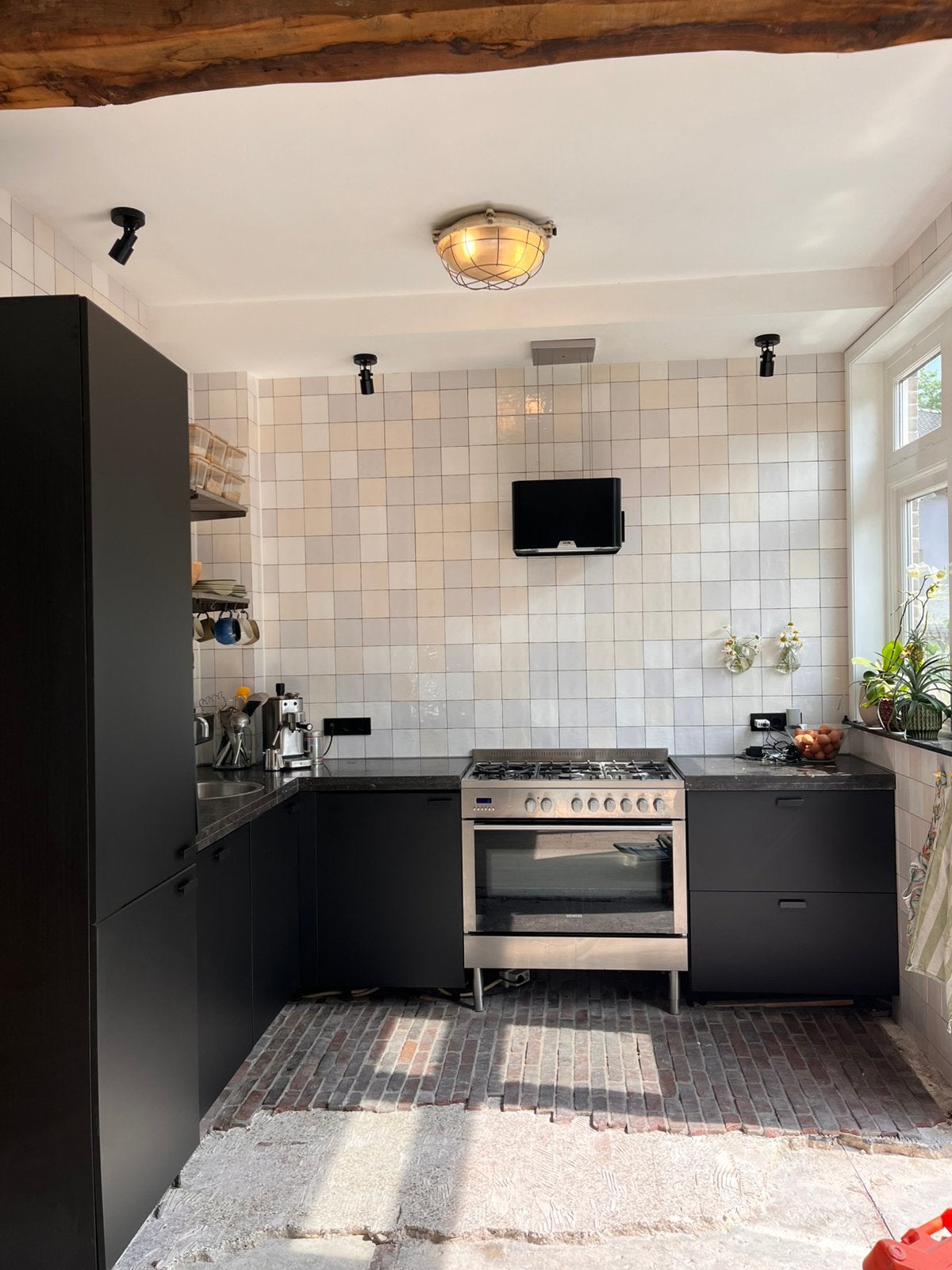 Zwarte keuken, Huis en Inrichting, Keuken | Complete keukens, Ophalen, Gebruikt, Zwart, Hoekkeuken
