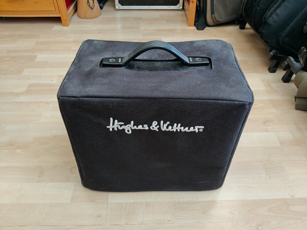 Hughes & Kettner TubeMeister 18 Combo (10" Celestion), Ophalen, Zo goed als nieuw, Gitaar, Minder dan 50 watt