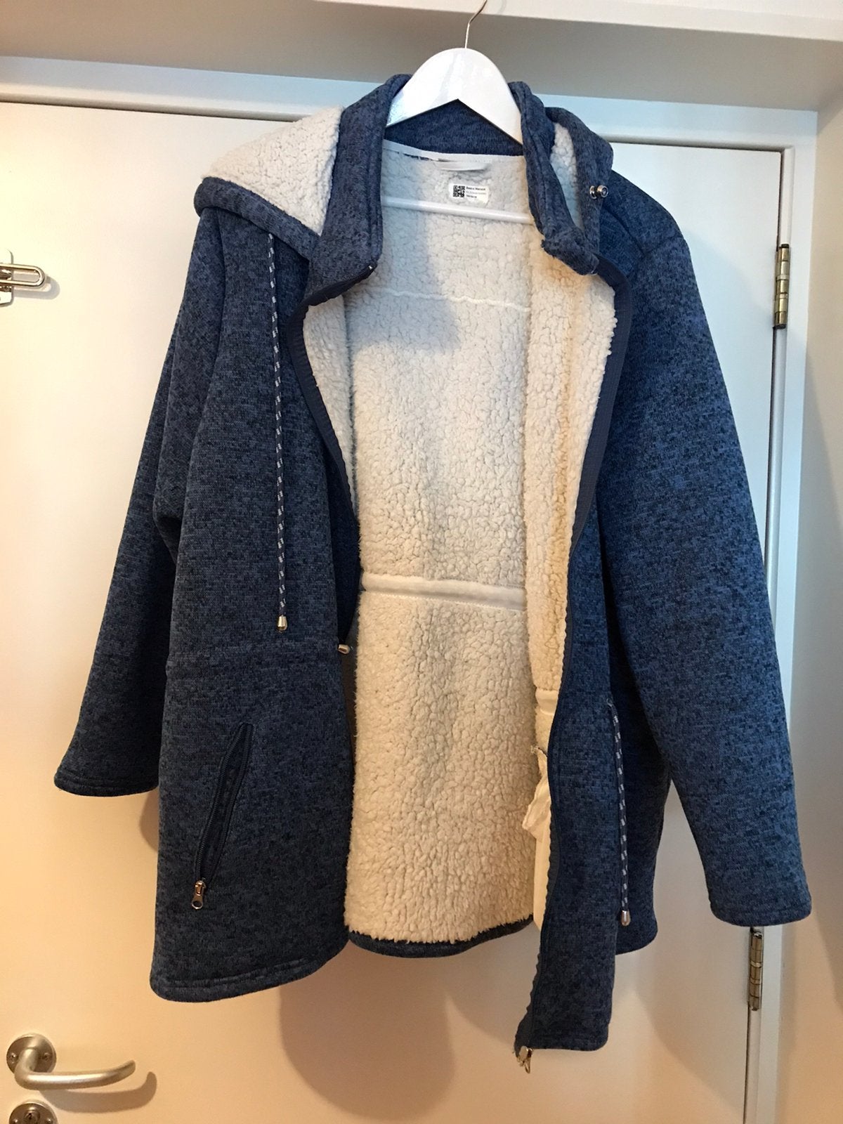 Warm vest met fleece voering capuchon maat 54 oto 74, Kleding | Dames, Verzenden, Nieuw, Blauw, Trui of Vest