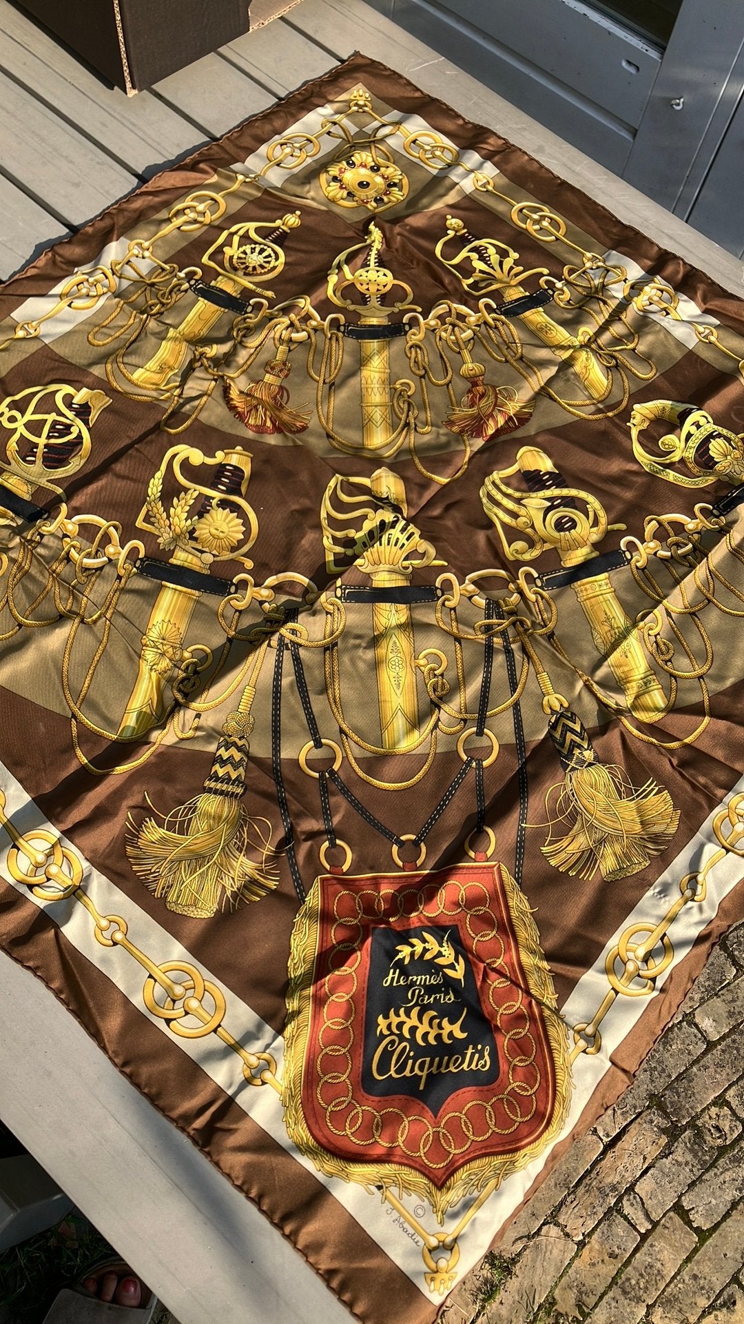 Hermes 100%zijde Cliquetis Vintage sjaal, Ophalen of Verzenden, Zo goed als nieuw, Maat 46/48 (XL) of groter, Sjaal
