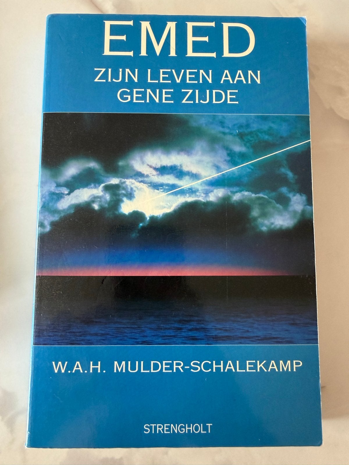 EMED: Zijn Leven aan Gene Zijde - W.A.H. Mulder-Schalekamp, Boeken, Ophalen of Verzenden, Gelezen, Ziel of Sterfelijkheid, Achtergrond en Informatie