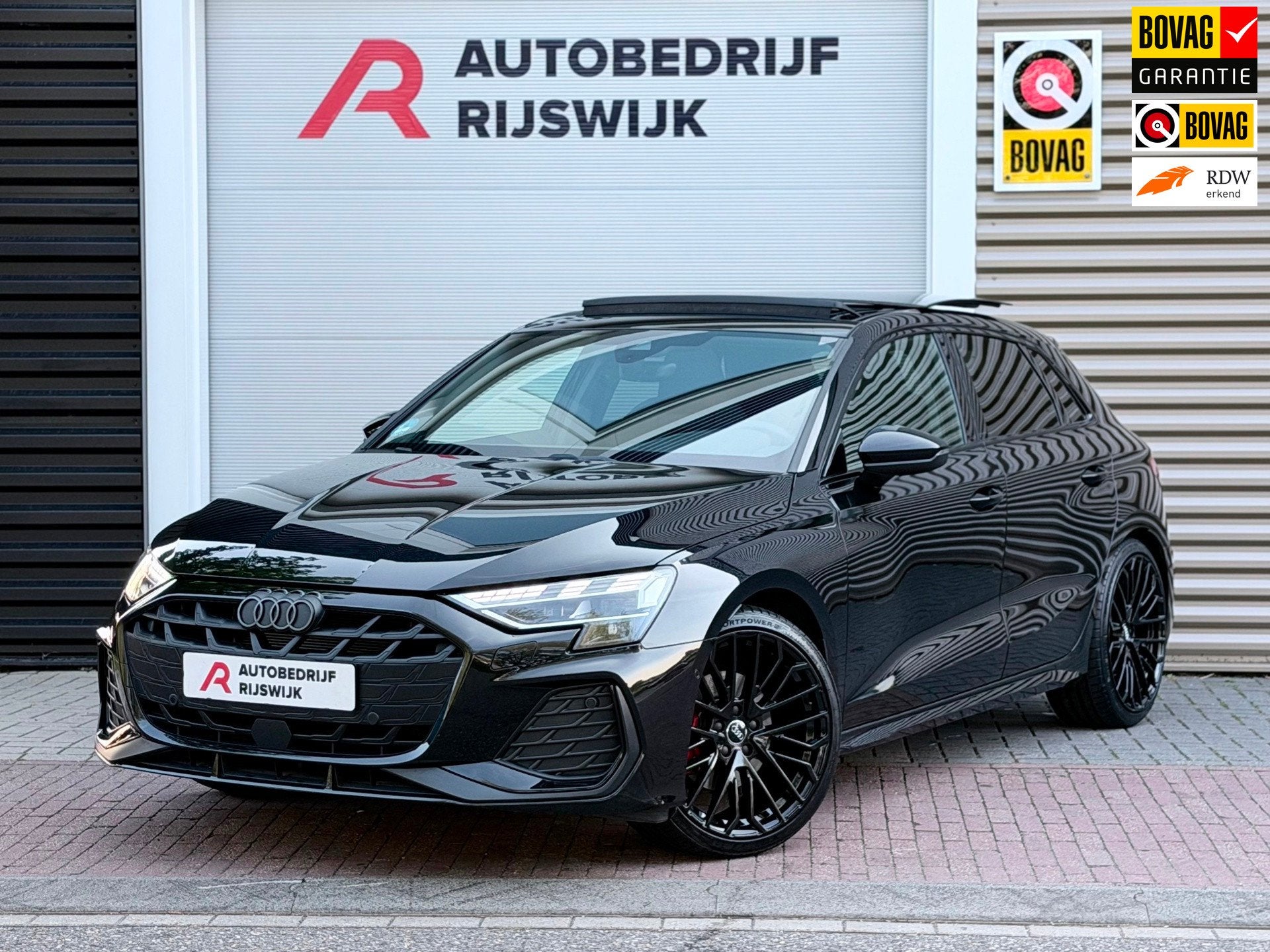 Audi A3 Sportback 35 TFSI S edition Pano/Sonos/Sfeer, Auto's, 1300 kg, 4 cilinders, Zwart, Bedrijf