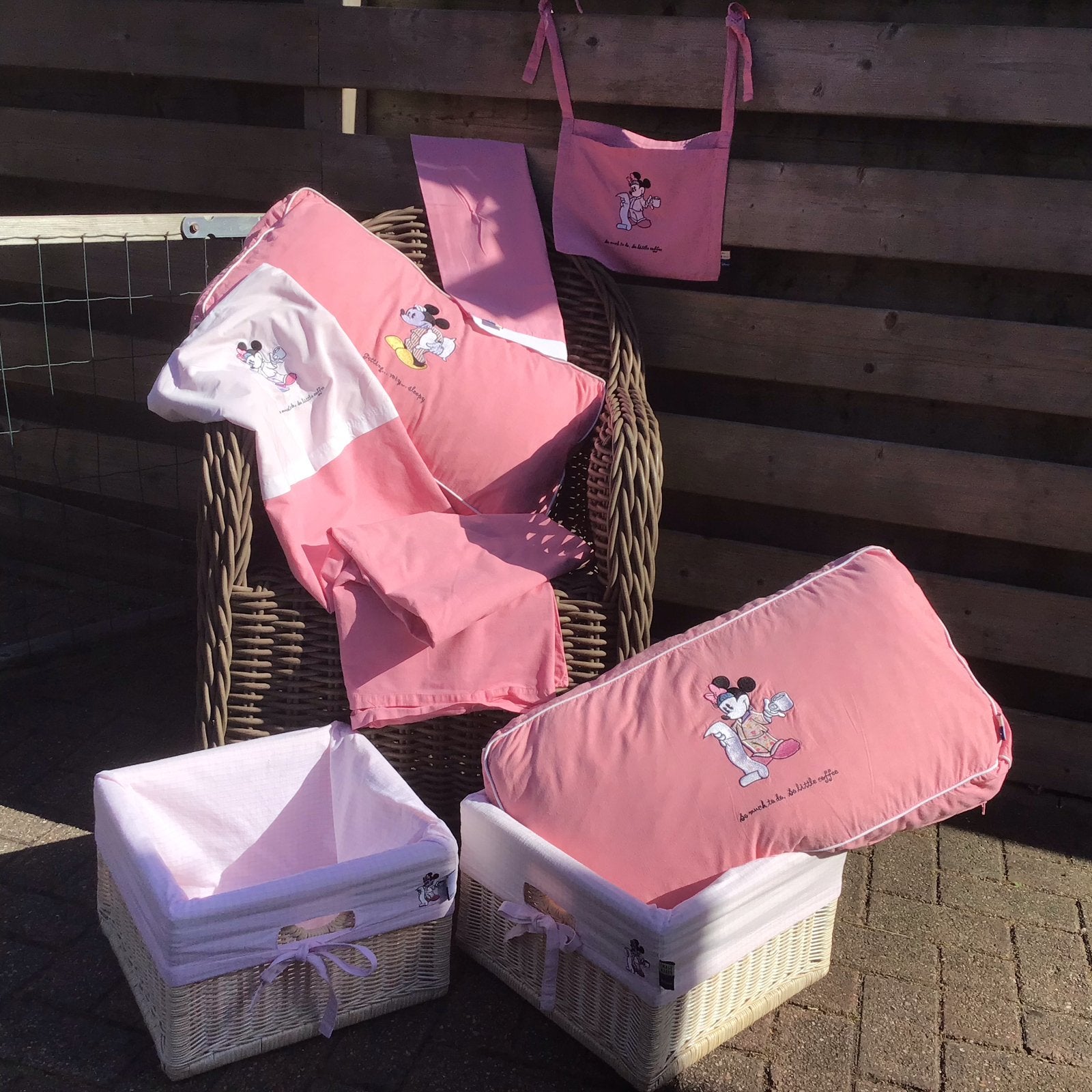 Disney Small World Kinderkamer Set - Roze Mickey & Minnie, Ophalen, Gebruikt, Overige merken, Meisje
