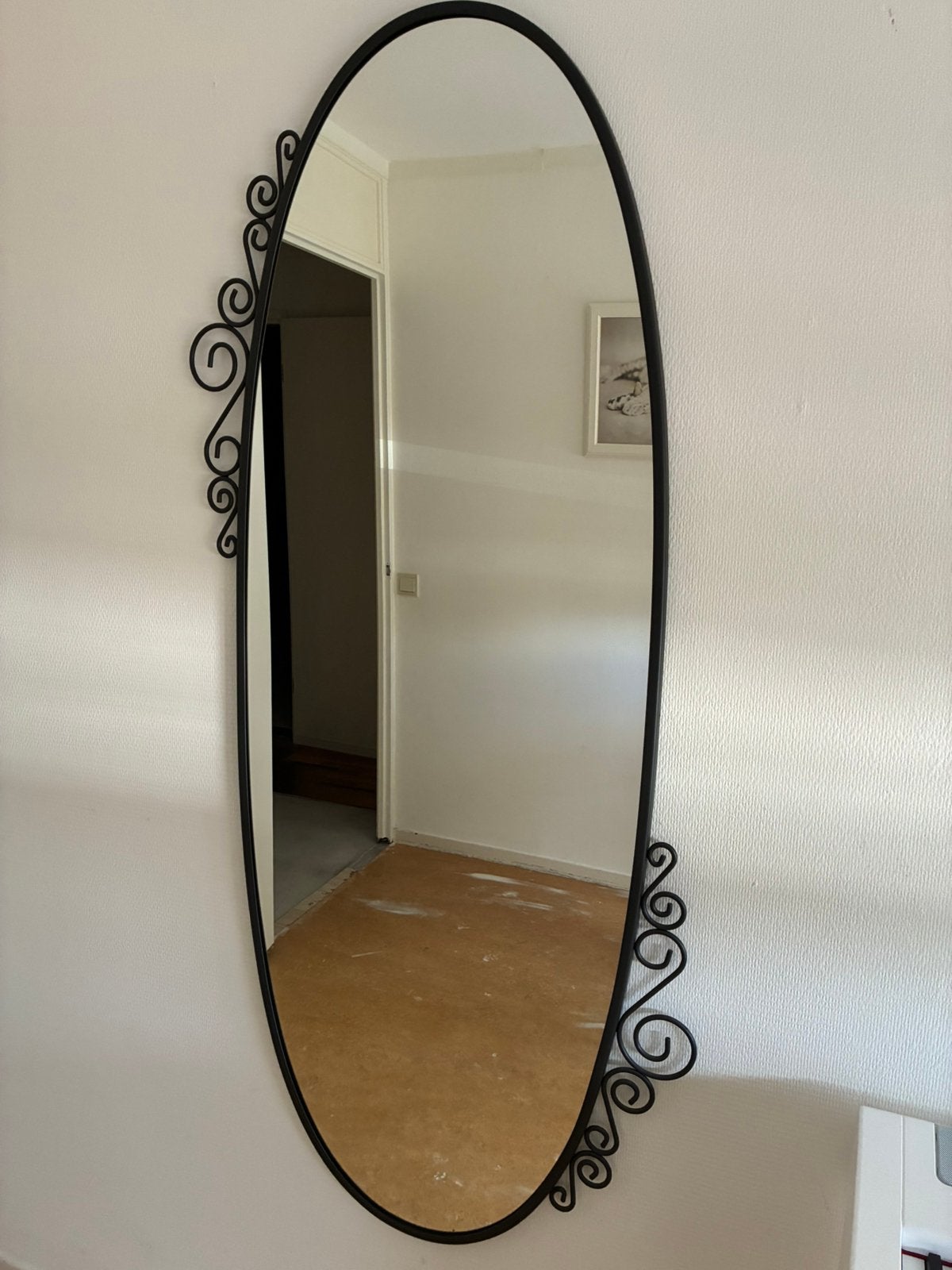 IKEA spiegel Ekne met sierlijk zwart metalen frame 150x70cm, Ophalen, 100 tot 150 cm, Zo goed als nieuw, Ovaal