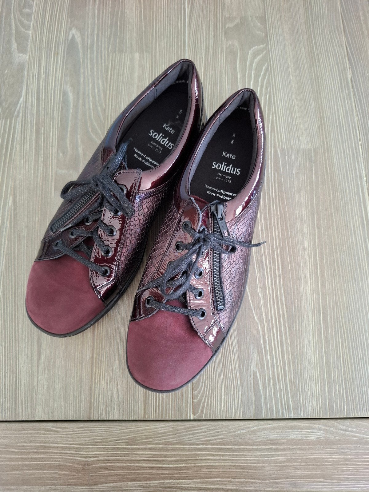Nieuw Solidus Kate sneakers met rits en veters - Maat 42, Kleding | Dames, Schoenen, Nieuw, Sneakers of Gympen, Rood, Solidus Kate
