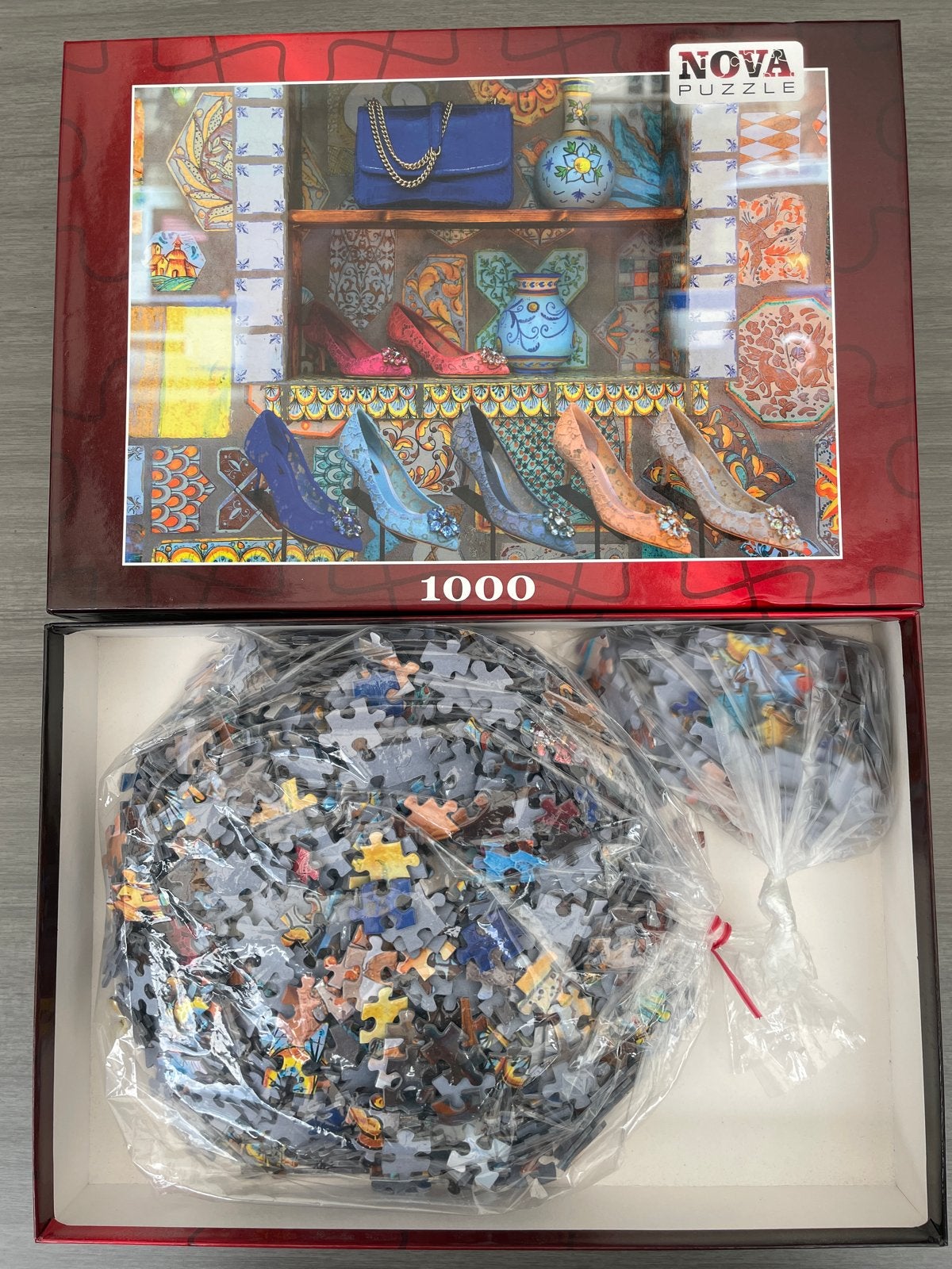 Nova Legpuzzel 1000 stukjes - Schoenen en Tassen, Ophalen of Verzenden, 500 t/m 1500 stukjes, Nieuw, Legpuzzel