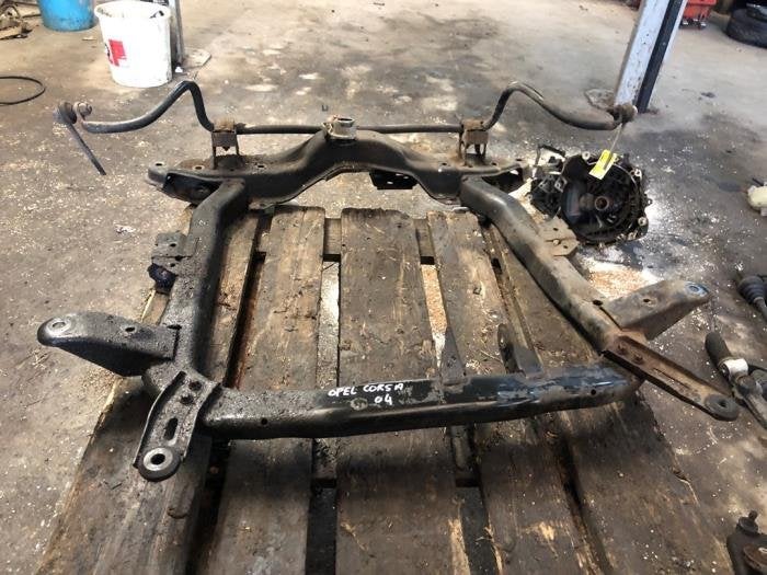 Subframe van een Opel Corsa, Auto-onderdelen, Gebruikt, -, -, Opel
