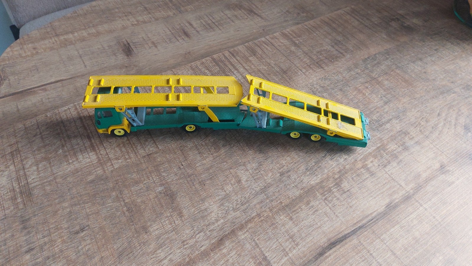 Siku Autotransporter - Groen/Geel, Ophalen of Verzenden, Gebruikt