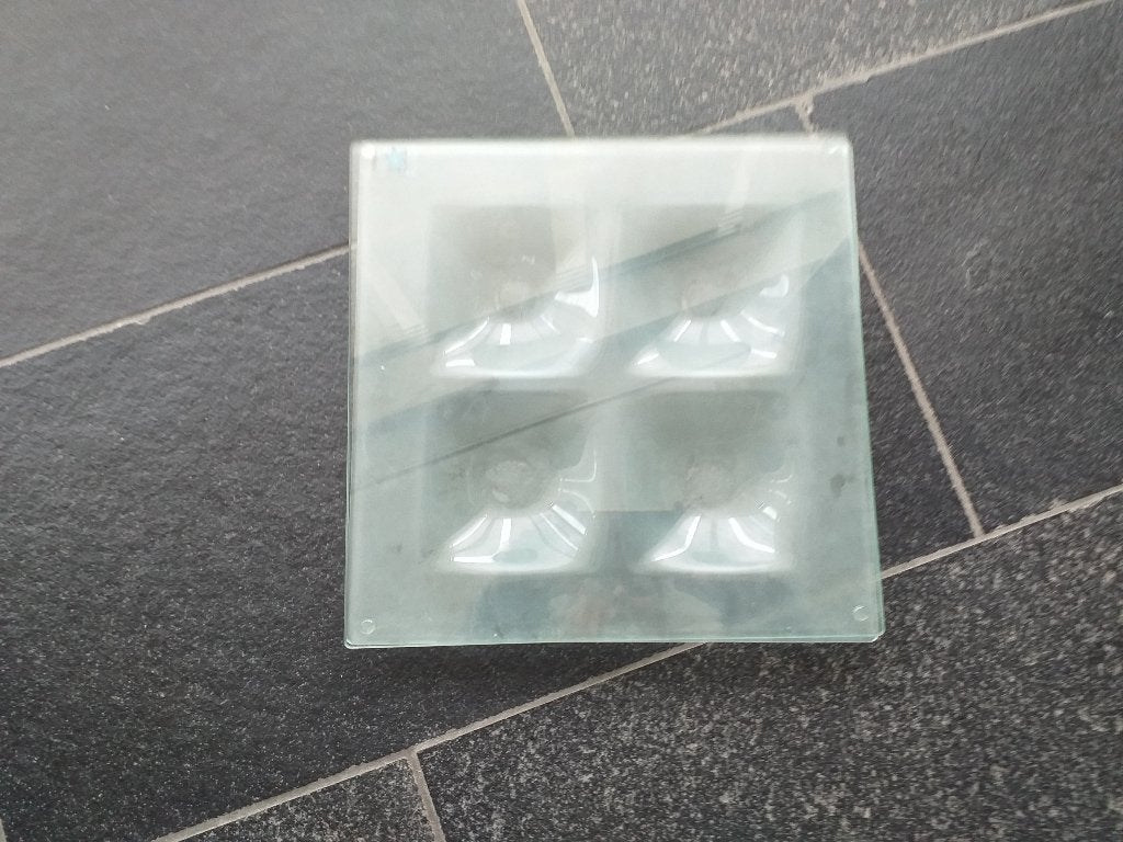 Glazen schaal, Huis en Inrichting, Schaal, Vierkant, Ophalen of Verzenden, Glas