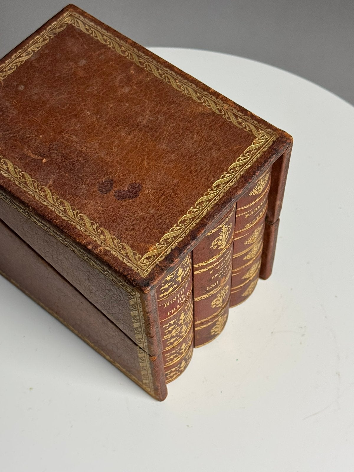 Kistje Faux Book frankrijk 20e eeuw, Ophalen of Verzenden, Zo goed als nieuw, Minder dan 50 cm