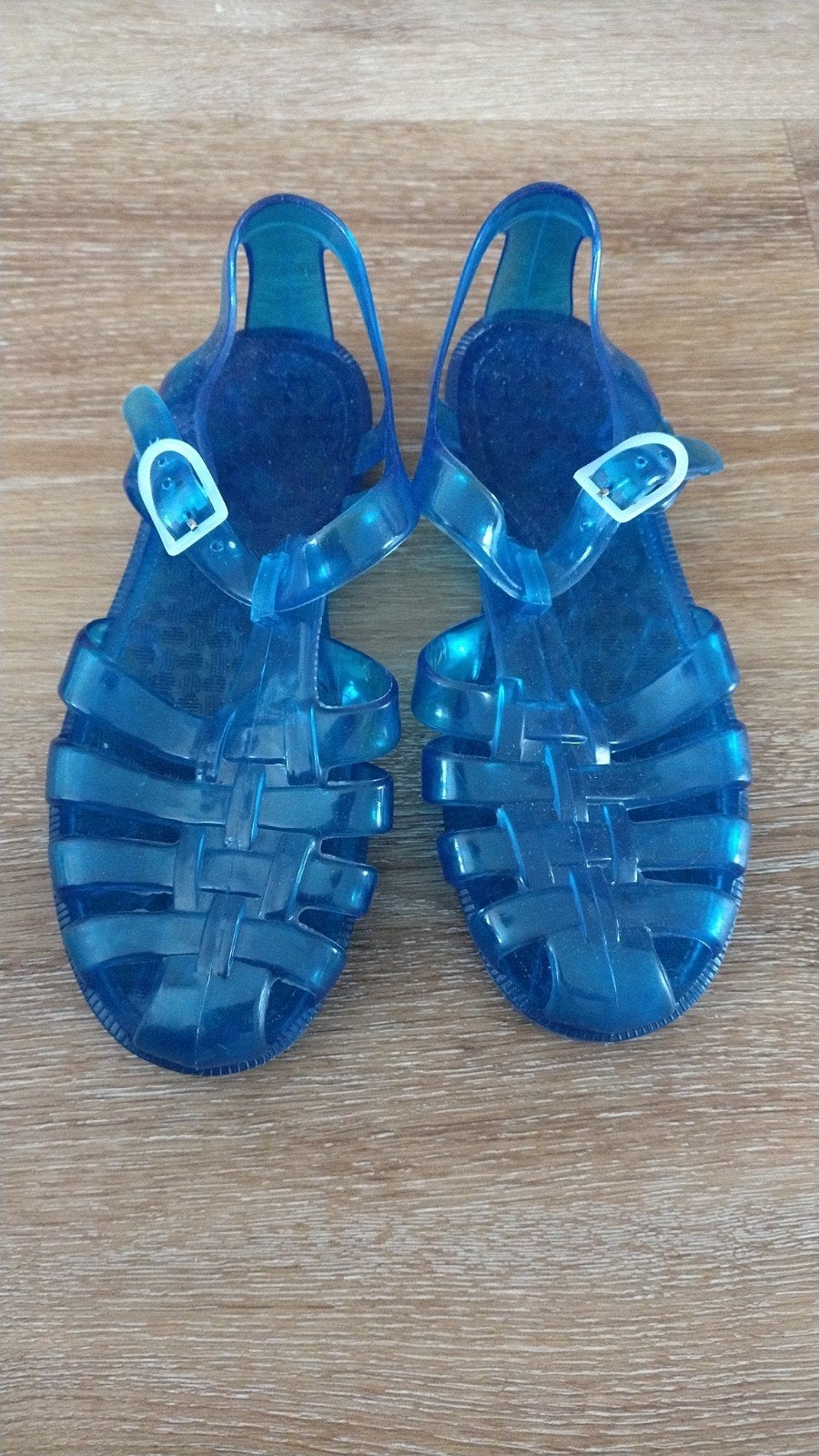 Blauwe waterschoenen maat 31, Kinderen en Baby's, Kinderkleding | Kinder-zwemkleding, Ophalen of Verzenden, Jongen of Meisje, Zwemschoenen