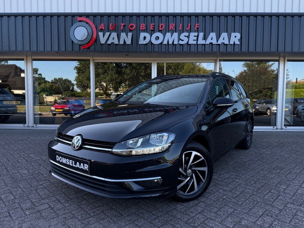 Volkswagen GOLF 1.0 TSI Comfortline Business, Auto's, Gebruikt, 116 pk, Zwart, Electronic Stability Program (ESP)