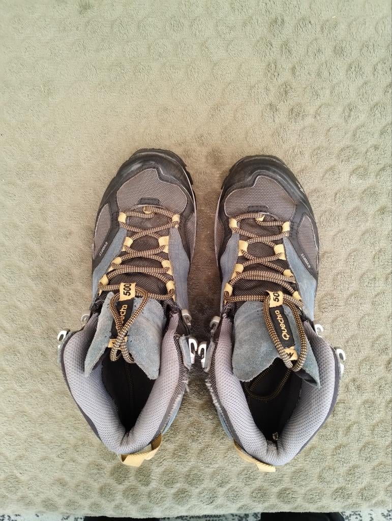 Quechua wandelschoenen maat 38,5 waterproof, Ophalen of Verzenden, Zo goed als nieuw, Schoenen