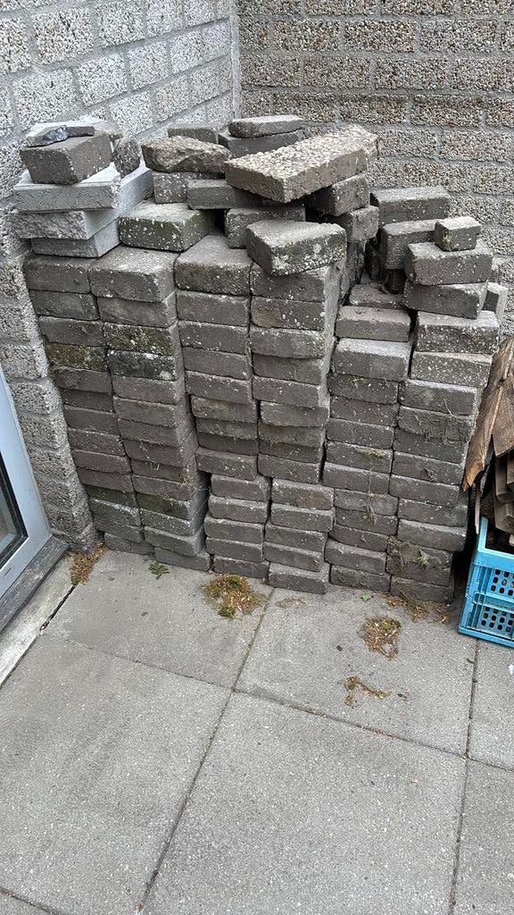 Gratis af te halen 15x15 klinkers, Ophalen, Zo goed als nieuw, Beton, Terrastegels