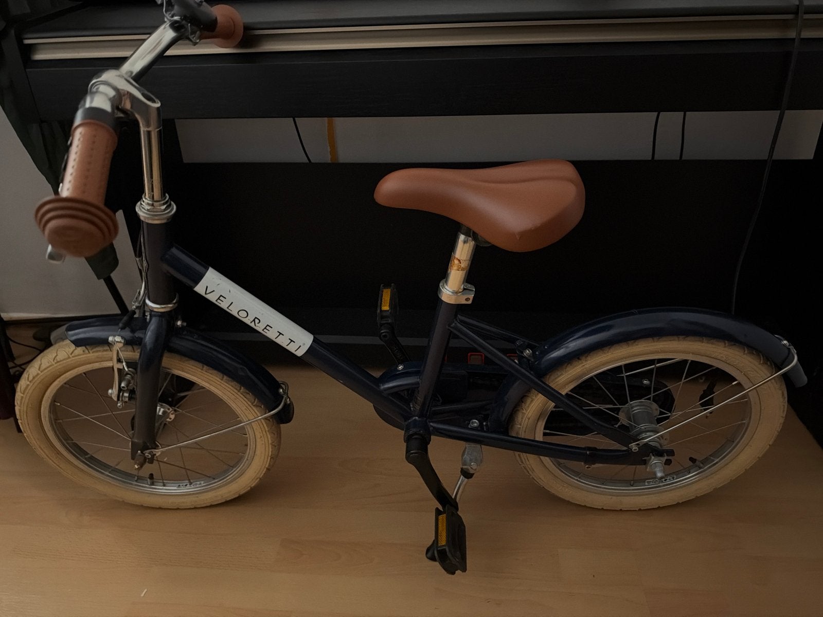 Veloretti kinderfiets 16 inch - Blauw met bruin zadel, Ophalen, Terugtraprem, Zijwieltjes, 16 tot 20 inch