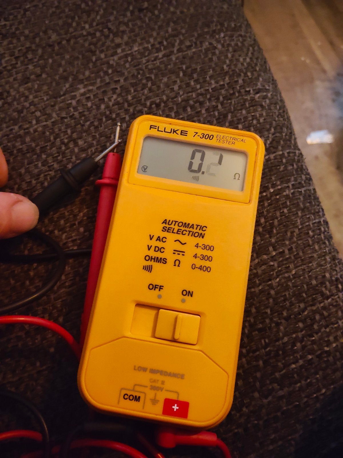multimeter Fluke 7 - 300 electrical tester, Doe-het-zelf en Verbouw, Meetapparatuur, Ophalen of Verzenden, Zo goed als nieuw, Multimeter