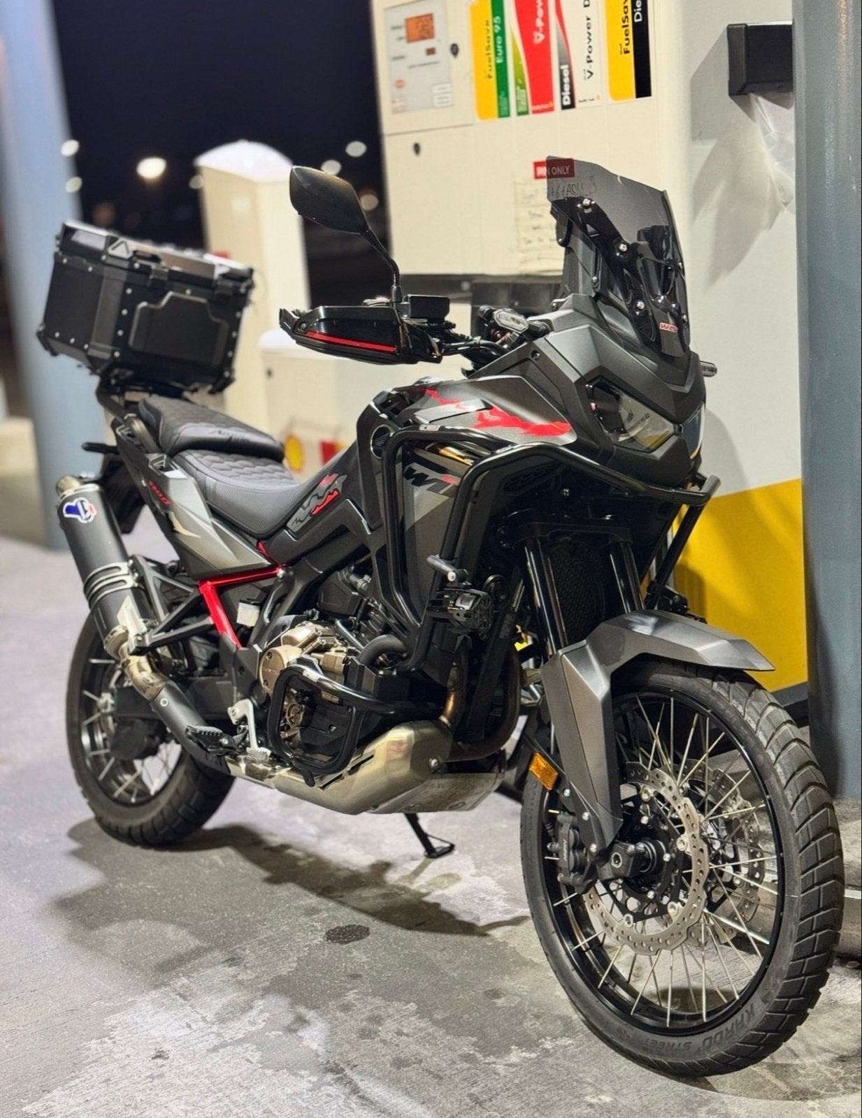 Honda Africa Twin DCT 2024 - Volledig uitgerust 1 of 1, Motoren, 2 cilinders, Motorrijbewijs A, Gebruikt, Traction Control