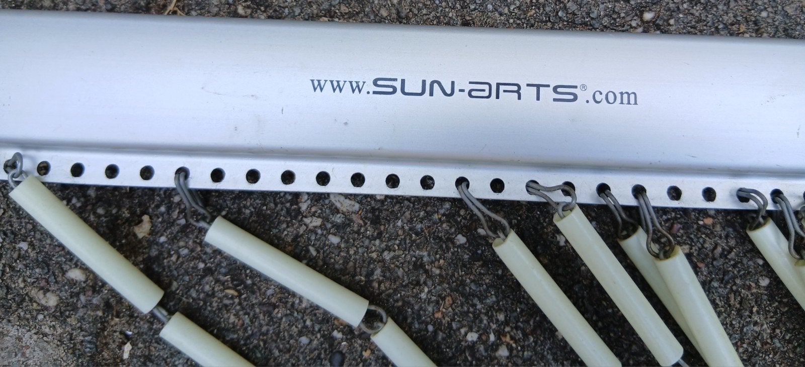 Vliegengordijn Sun-arts (hulsen) €75,-, Doe-het-zelf en Verbouw, Deuren en Horren, Ophalen, Gebruikt, 200 tot 215 cm
