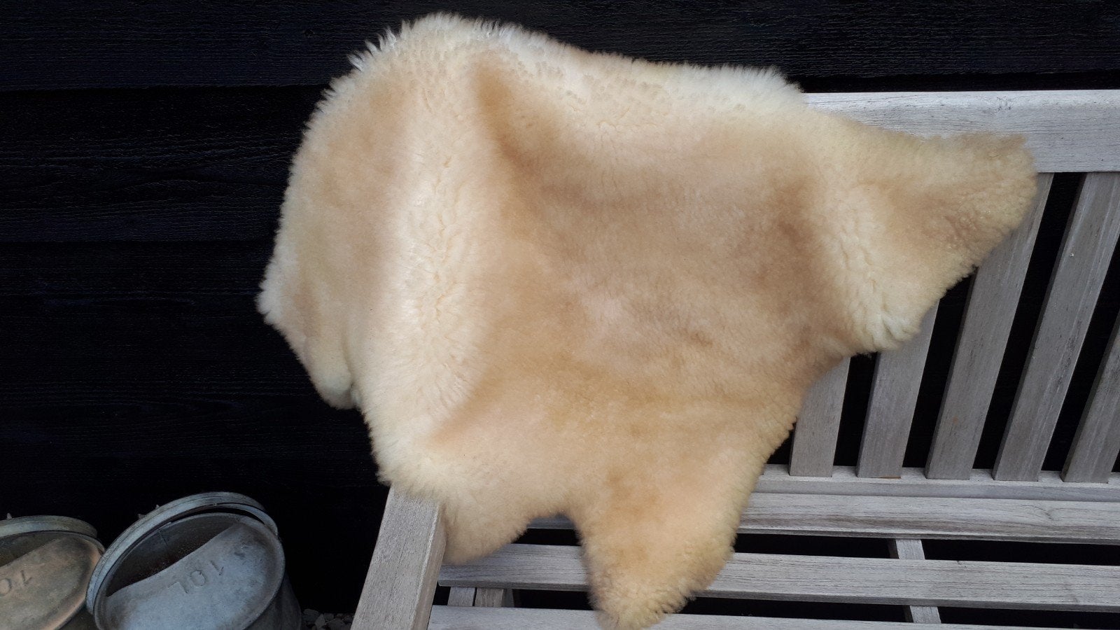 Mooi schapenvachtje., Ophalen, 85 cm, Beige, Zo goed als nieuw