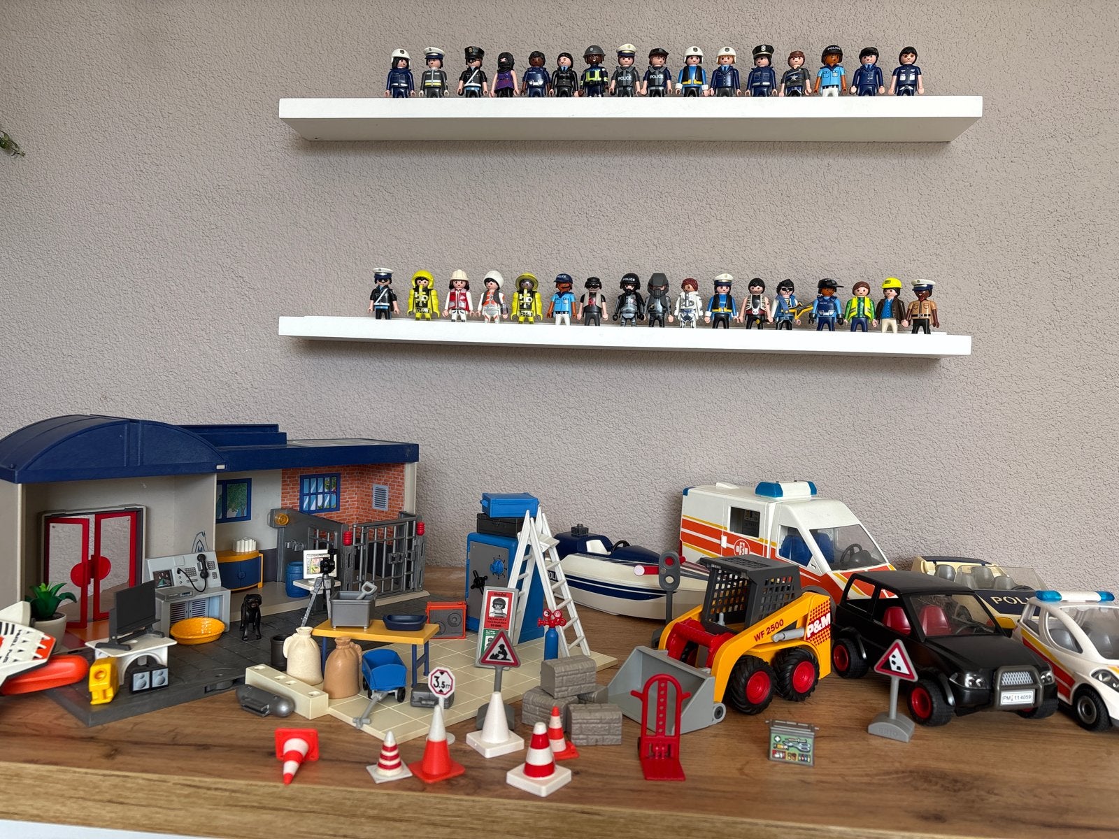 Playmobil Politie, Ambulance, Poppetjes en bureau, Ophalen, Gebruikt