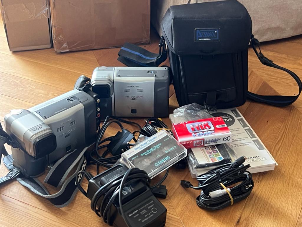2x Sharp VL-H850 Hi-8 analoog, Ophalen of Verzenden, Hi 8, Camera