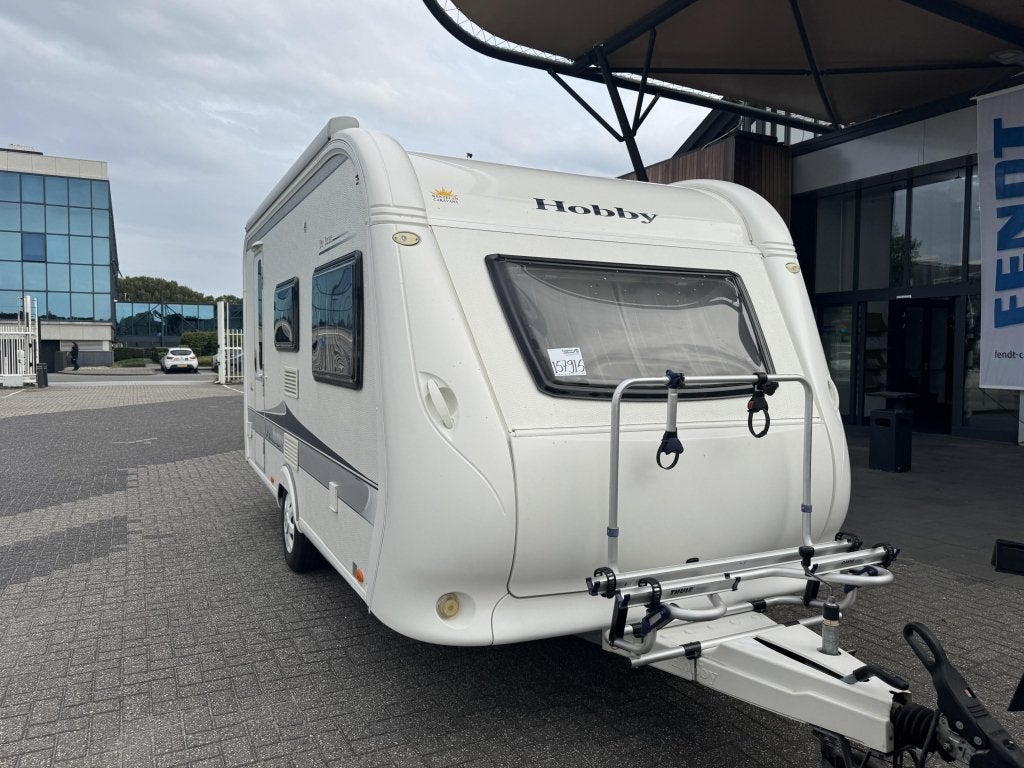 Hobby De Luxe 440 SF 2013 MOVER + LUIFEL!!!, Caravans en Kamperen, Caravans, Hobby, Bedrijf, Treinzit, Schokbreker