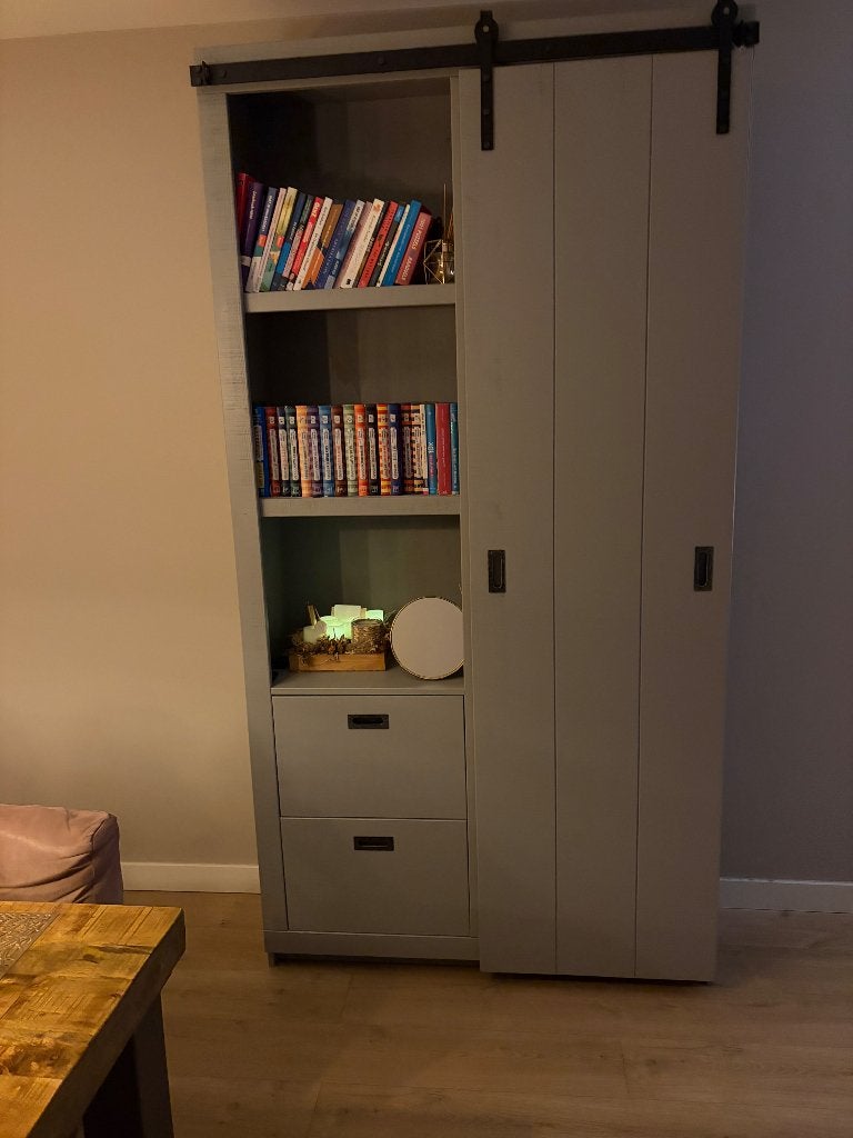 Vt wonen barn schuifdeurkast. Grijs, Ophalen, 200 cm of meer, Zo goed als nieuw, Minder dan 150 cm
