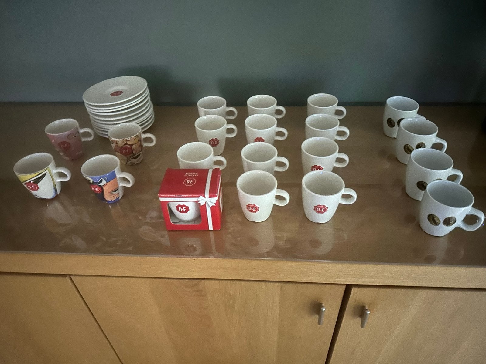 Douwe Egberts Kopjes en Schoteltjes - Diverse Uitvoeringen, Ophalen of Verzenden, Gebruikt, Kop(pen) en/of Schotel(s)