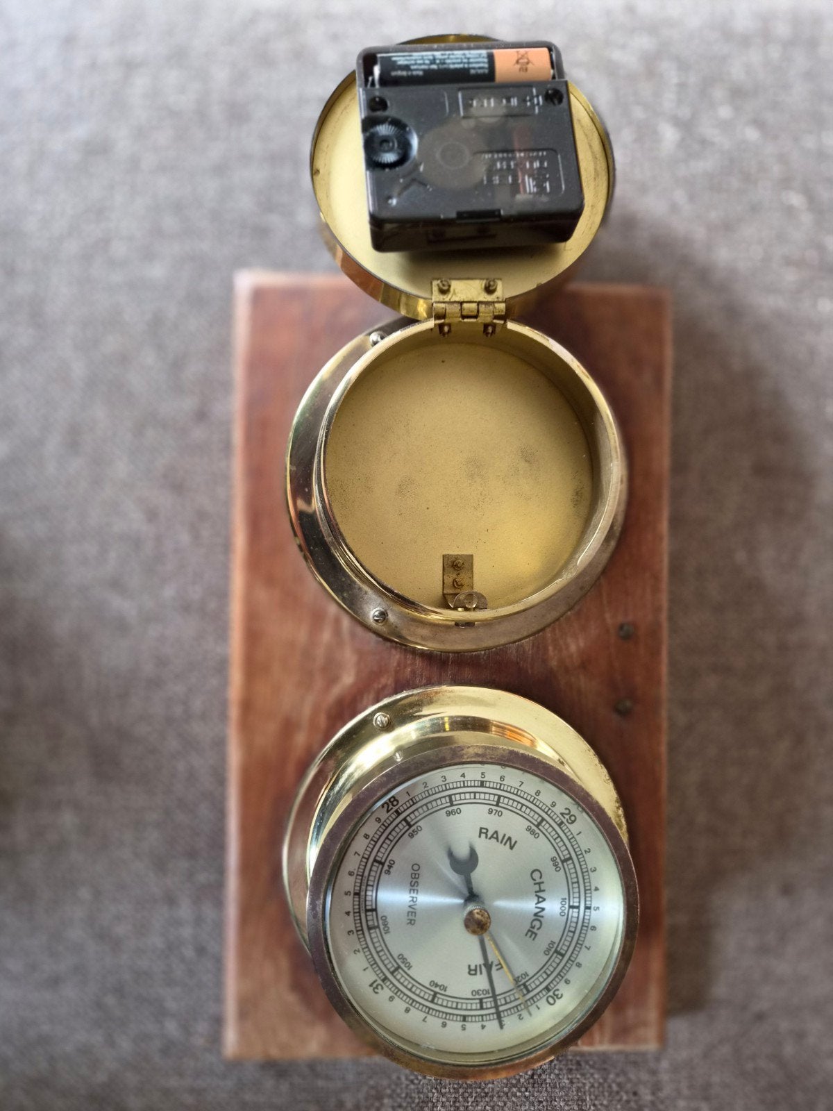 Vintage Observer Klok en Barometer op Houten Plaat, Antiek en Kunst, Ophalen