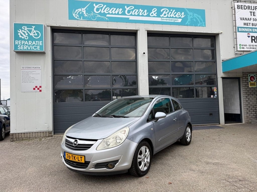 Opel Corsa 1.2-16V Enjoy (bj 2006), Voorwielaandrijving, 450 kg, 4 cilinders, 1229 cc