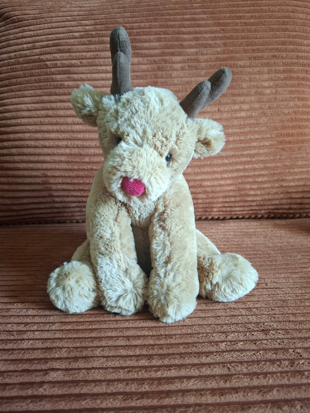 Jellycat rendier knuffel - Zo goed als nieuw, Jellycat, Overige karakters, Overige typen, Ophalen of Verzenden