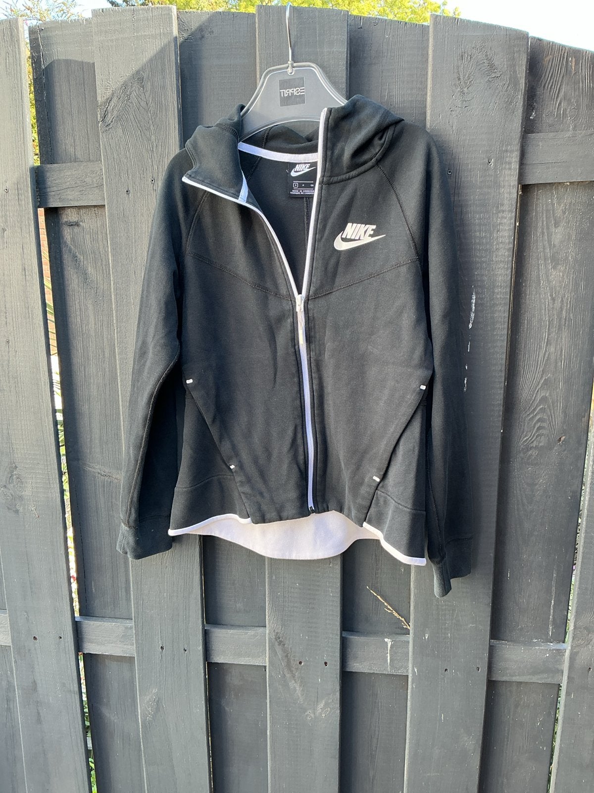 Nike Tech Fleece Hoodie Zwart - Maat M, Zwart, Ophalen of Verzenden, Fitness of Aerobics, Maat 36 (S)