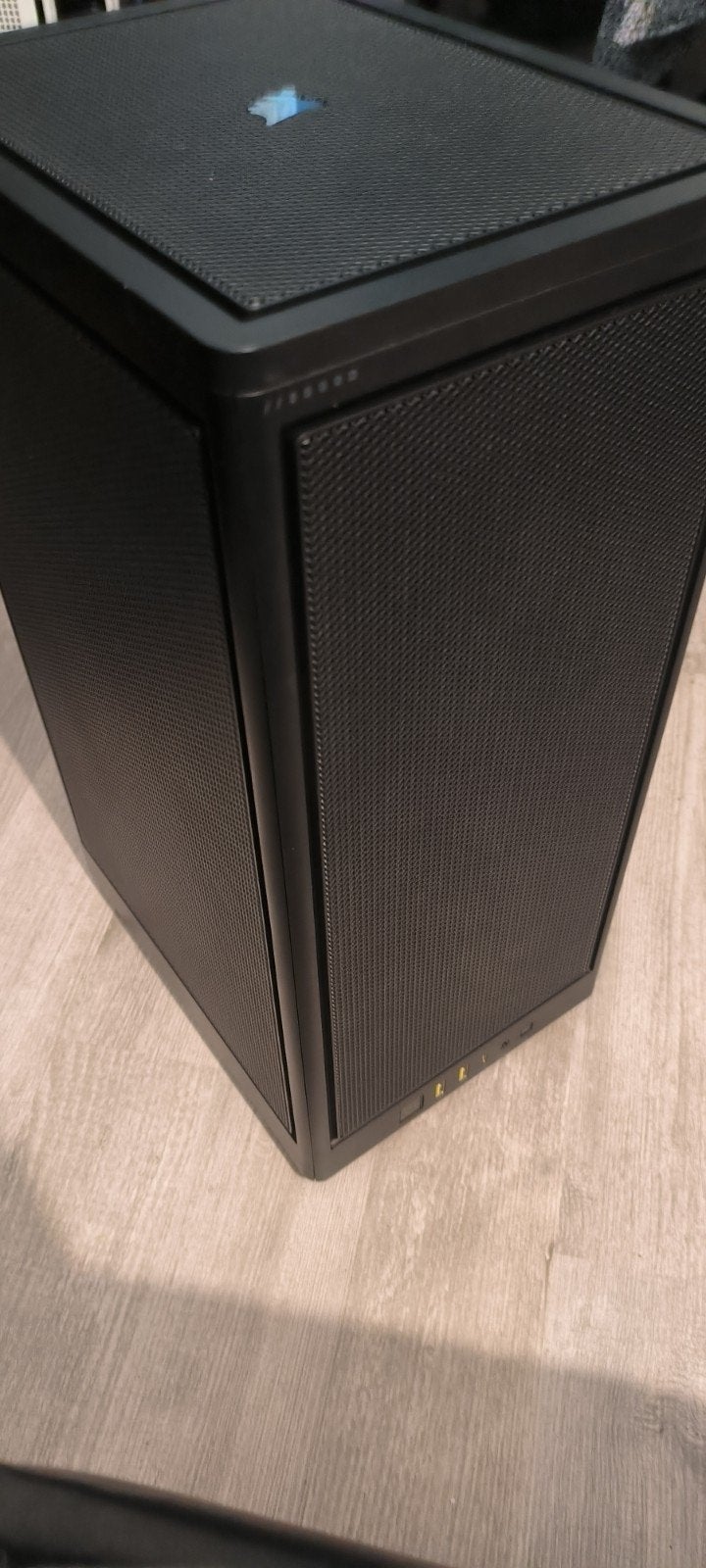 Corsair 2000D Mini-ITX case, Computers en Software, Computerbehuizingen, Ophalen of Verzenden, Zo goed als nieuw