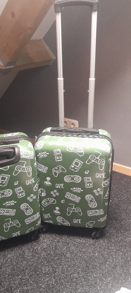 Trolleys, Sieraden, Tassen en Uiterlijk, Koffers, Wieltjes, Hard kunststof, Nieuw, Minder dan 50 cm