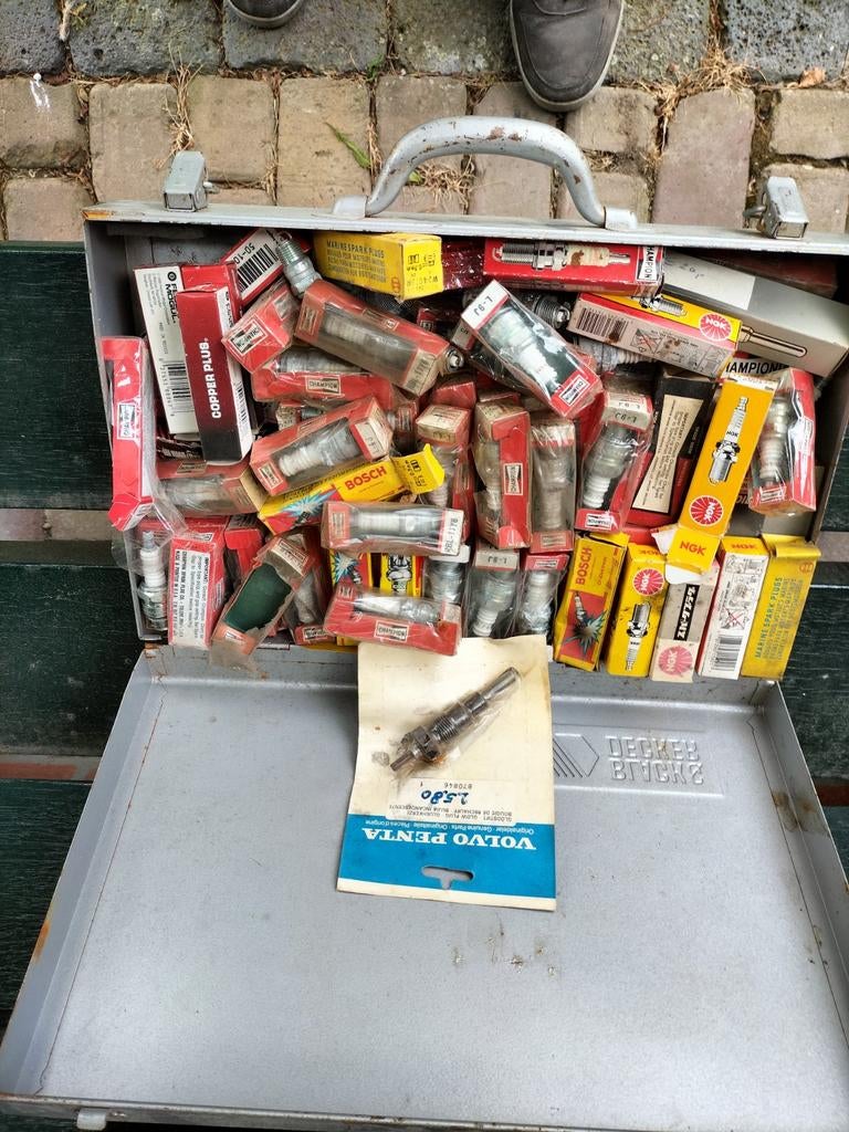 Oude nieuwe bougies +/- 100. Stukst, Ophalen of Verzenden, Nieuw