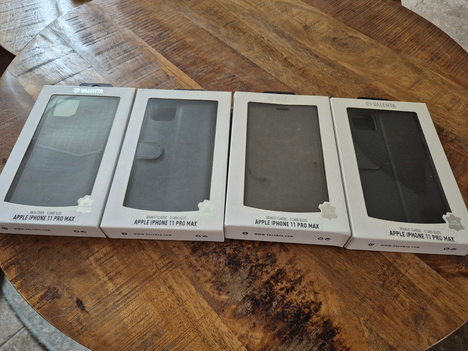 Valenta iPhone 11 Pro Max hoesje - Nieuw in doos, Ophalen, Zwart, Overige merken, Nieuw