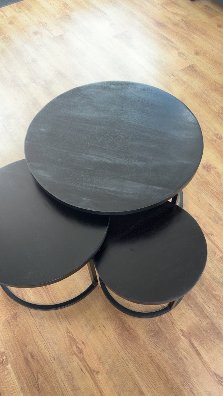 Salontafelset 3-delig – Mango hout van Goossens, Ophalen, Zo goed als nieuw, Rond, 50 tot 100 cm