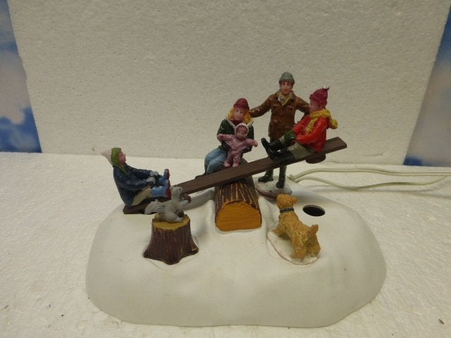 lemax see - saw wip wap kerstdorp accessoire kersthuisjes, Diversen, Kerst, Ophalen of Verzenden, Zo goed als nieuw