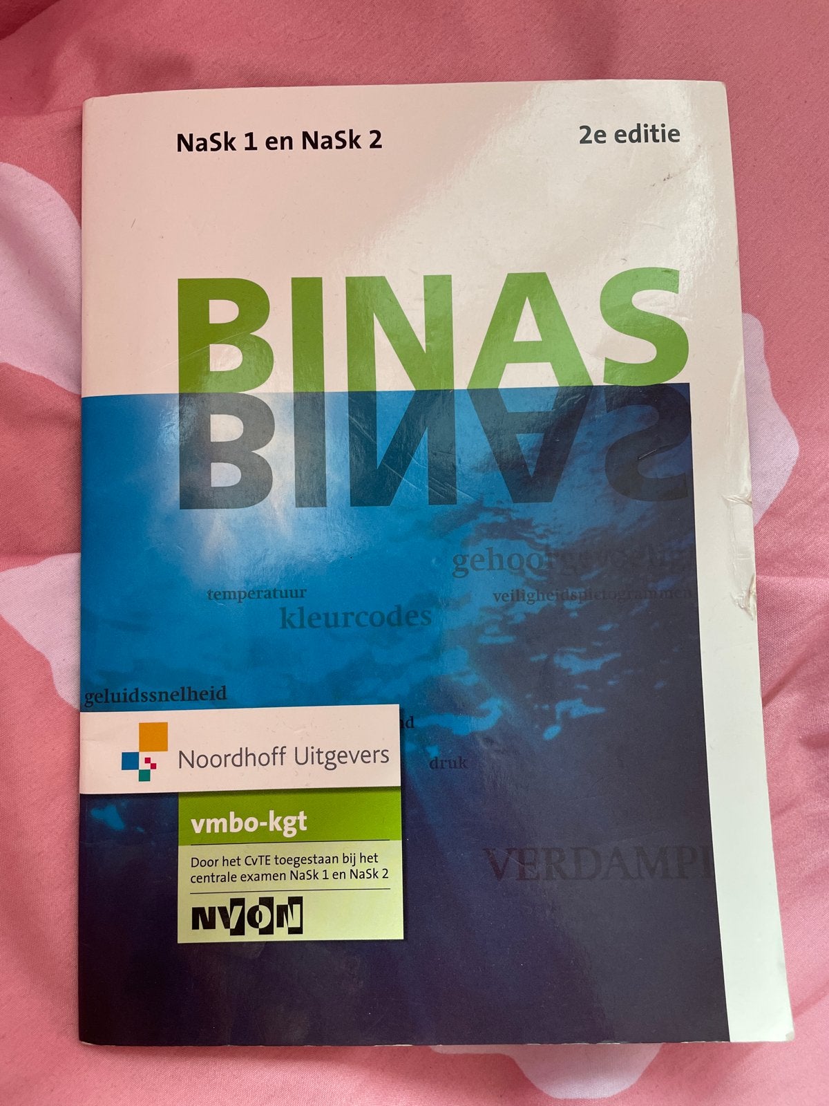 BINAS NaSk 1 en NaSk 2 vmbo-kgt 2e editie, Ophalen, Gelezen, VMBO, Natuurkunde