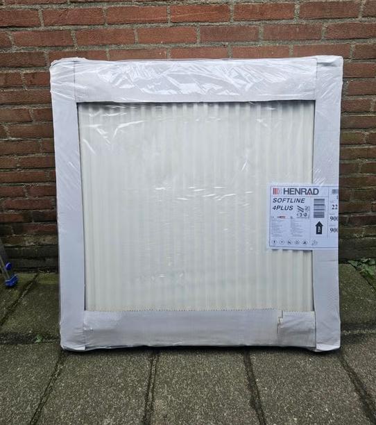 Henrad Softline 4 Plus paneelradiator 90x90cm, Ophalen, Radiator, Nieuw, 60 tot 150 cm