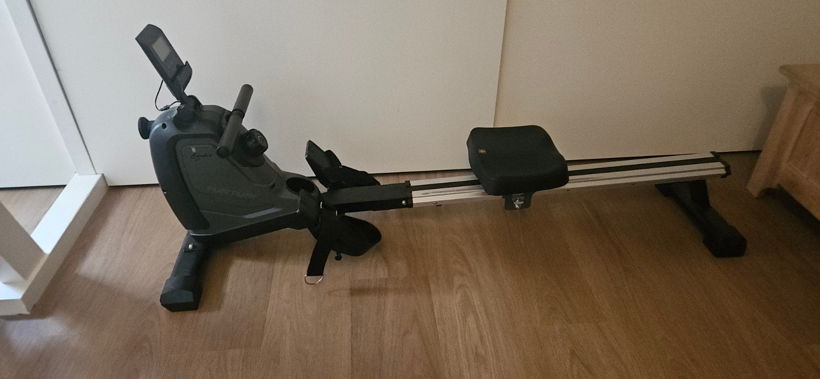 Tunturi Roeitrainer - Zo goed als nieuw, Sport en Fitness, Ophalen, Benen, Zo goed als nieuw, Metaal